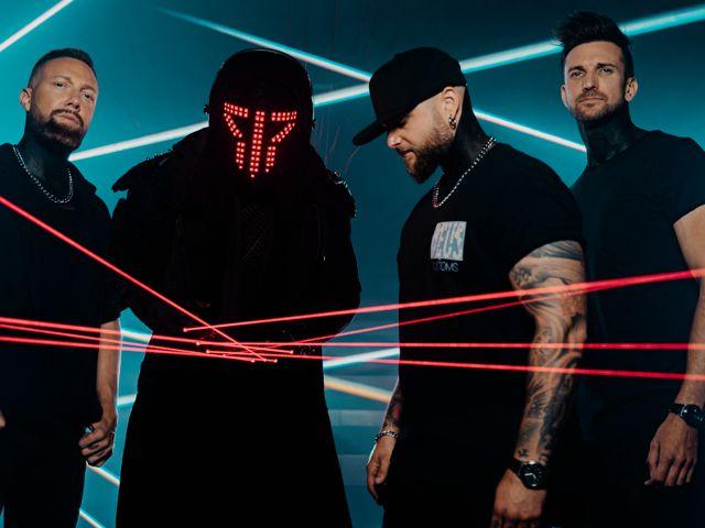 Smash Into Pieces - Smash Into Pieces