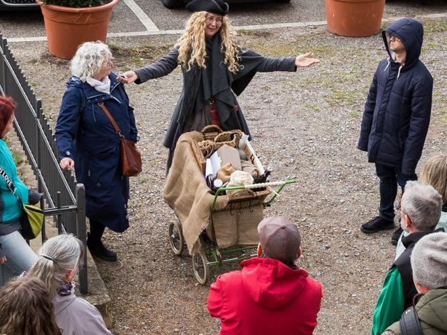 Stadt-Erlebnis-Tour: Verschwörung in der Soldatenstadt - Stadt-Erlebnis-Tour: Verschwörung in der Soldatenstadt