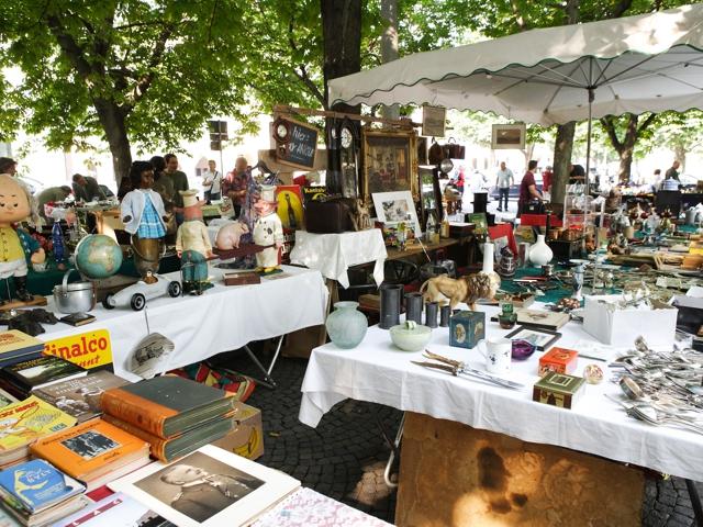 Frühjahrsflohmarkt Schülerbereich - Frühjahrsflohmarkt Schülerbereich